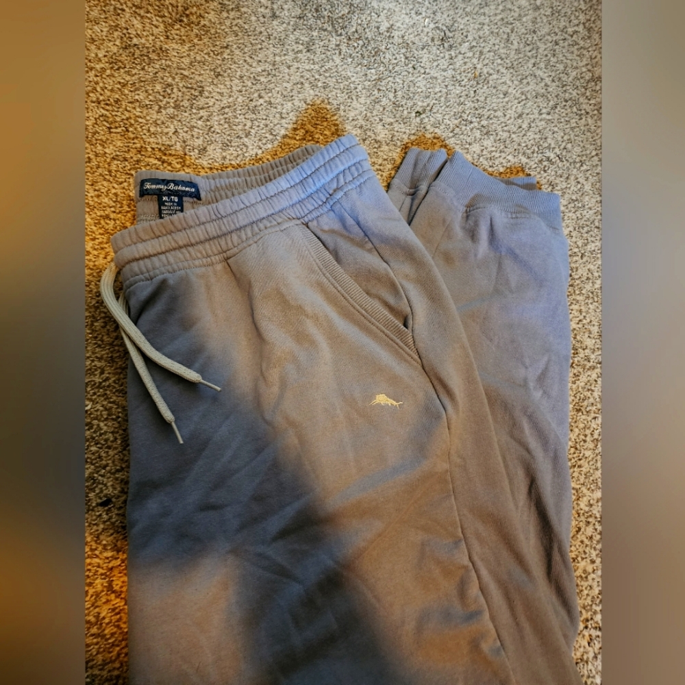 NWOT Tommy Bahama sweats womens xl